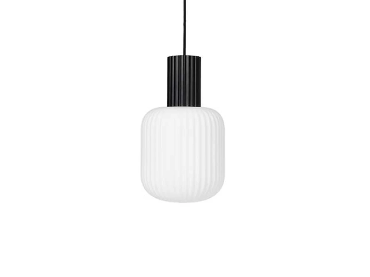 Broste Copenhagen Lolly Hanglamp Zwart - Ø20XH34cm 3 Broste Copenhagen Lolly Hanglamp Zwart - Ø20XH34cm