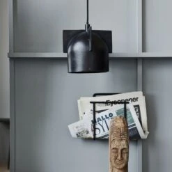 House Doctor Akola Hanglamp LED - Bruin Messing Ø18cm 11 House Doctor Akola Hanglamp LED - Bruin Messing Ø18cm -Woonverlichting Winkel house doctor akola hanglamp led bruin messing 18cm 3