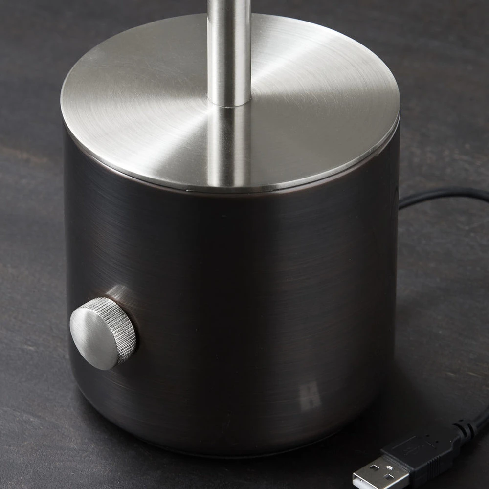 House Doctor Bring Tafellamp Zwart - Draadloze Led Lamp 5 House Doctor Bring Tafellamp Zwart - Draadloze Led Lamp - Afbeelding 3