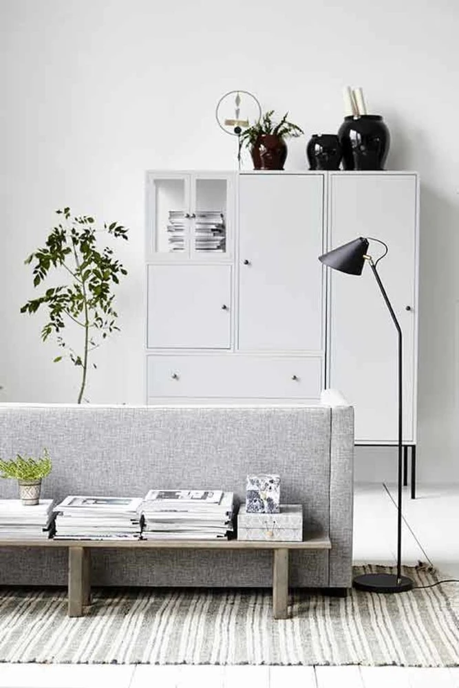 House Doctor Club Vloerlamp Messing Ijzer 4 House Doctor Club Vloerlamp Messing Ijzer - Afbeelding 2