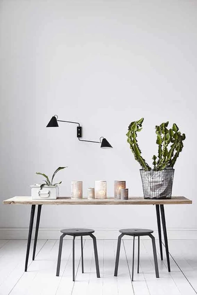 House Doctor Club Wandlamp Zwart Metaal Messing Verstelbaar 3 House Doctor Club Wandlamp Zwart Metaal Messing Verstelbaar - Afbeelding 2