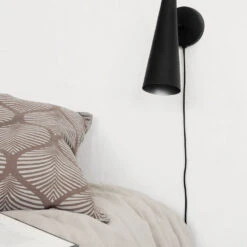 House Doctor Precise Wandlamp - Mat Zwart 9 House Doctor Precise Wandlamp - Mat Zwart -Woonverlichting Winkel house doctor precise wandlamp mat zwart 3