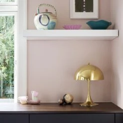 Louis Poulsen Panthella 320 Tafellamp Messing - 5744167178 -Woonverlichting Winkel louis poulsen panthella 320 tafellamp messing 5744 2