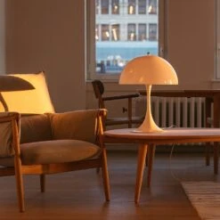 Louis Poulsen Panthella Tafellamp Opaal - 5744167042 -Woonverlichting Winkel louis poulsen panthella tafellamp opaal 5744167042 4