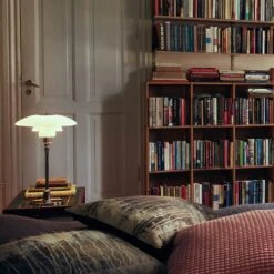 Louis Poulsen PH 3/2 Tafellamp Chroom - 5744162801 -Woonverlichting Winkel louis poulsen ph 3 2 tafellamp chroom 5744162801 2