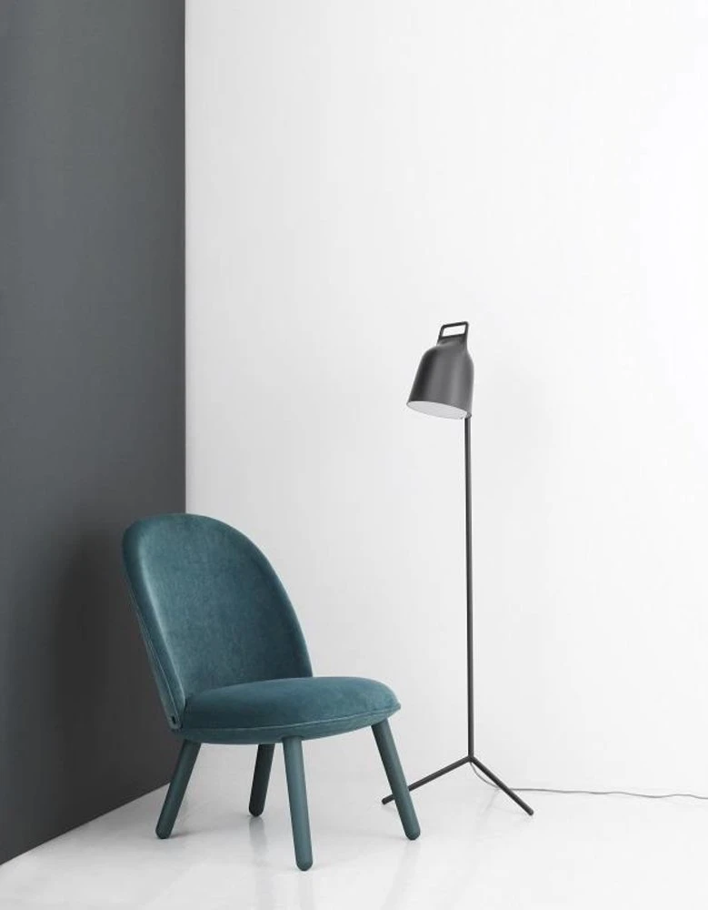 Normann Copenhagen Stage Vloerlamp Grijs 4 Normann Copenhagen Stage Vloerlamp Grijs - Afbeelding 2